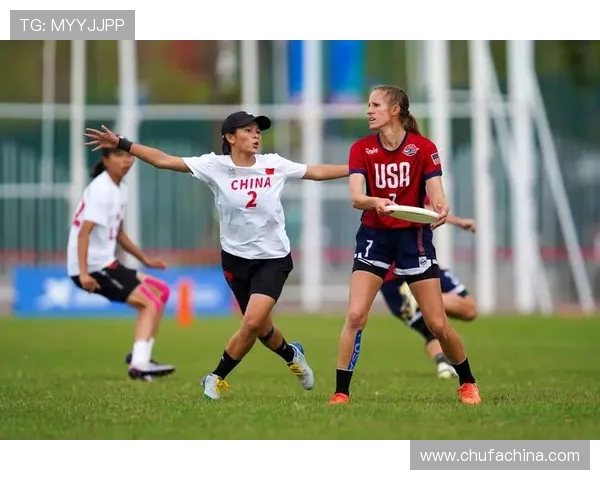 南京飞盘队与成都飞盘队赛后分析:意识碰撞与战术反思 南京飞盘队与成都飞盘队赛后分析:意识碰撞与战术反思