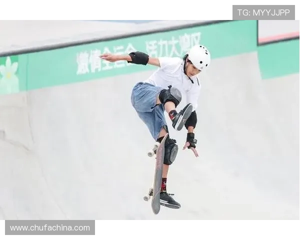 武汉滑板队实力强劲荣登全国滑板个人能力排行榜第四名 武汉滑板队实力强劲荣登全国滑板个人能力排行榜第四名