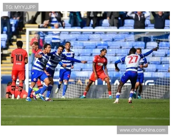 利兹联与哈德斯联队激战在即谁能在英冠赛场中笑到最后 利兹联与哈德斯联队激战在即谁能在英冠赛场中笑到最后