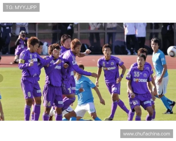 广岛三箭迎战FC东京展开激烈对决争夺联赛积分荣耀 广岛三箭迎战FC东京展开激烈对决争夺联赛积分荣耀