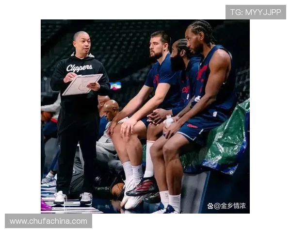 掘金对战快船小莫里斯展现全能实力引发球迷热议